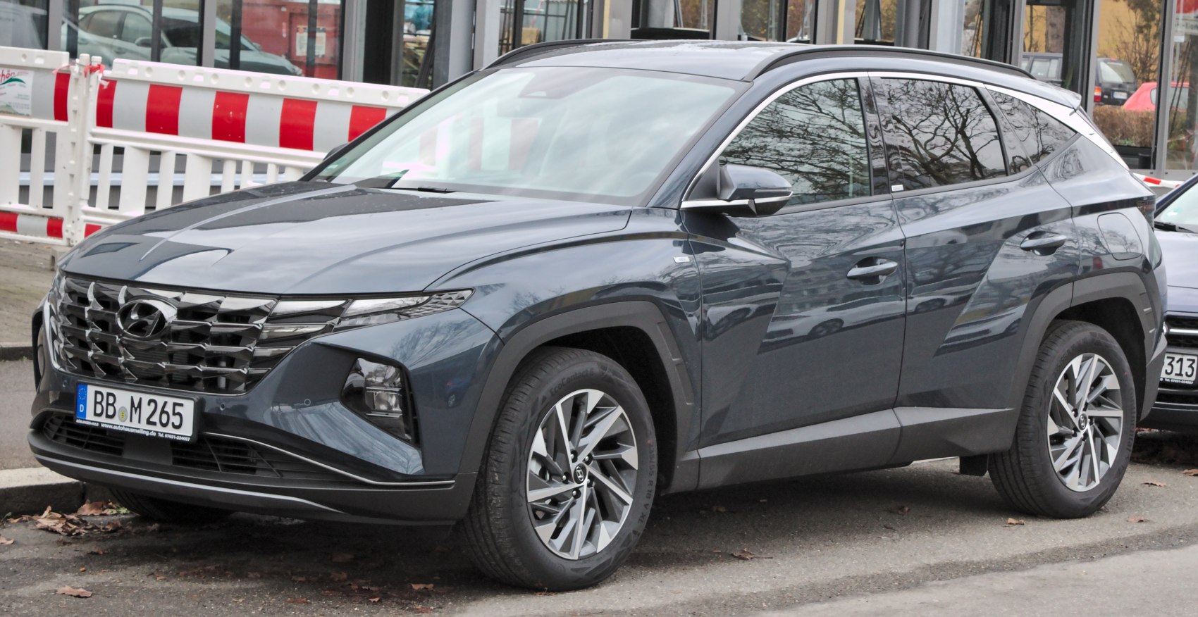 Alexander Migl, CC BY-SA 4.0 <https://creativecommons.org/licenses/by-sa/4.0>, via Wikimedia Commons Foto Hyundai Tucson
