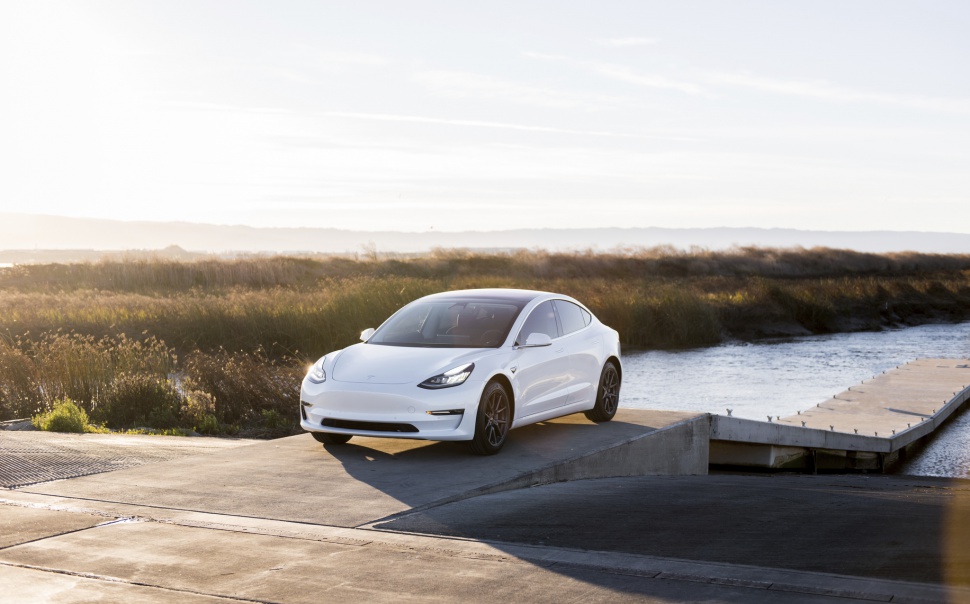 Foto Tesla Model 3