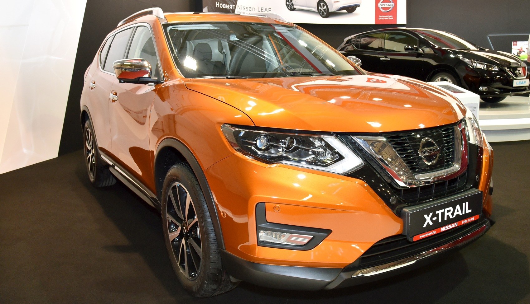 © www.Auto-Data.net Foto Nissan X-Trail