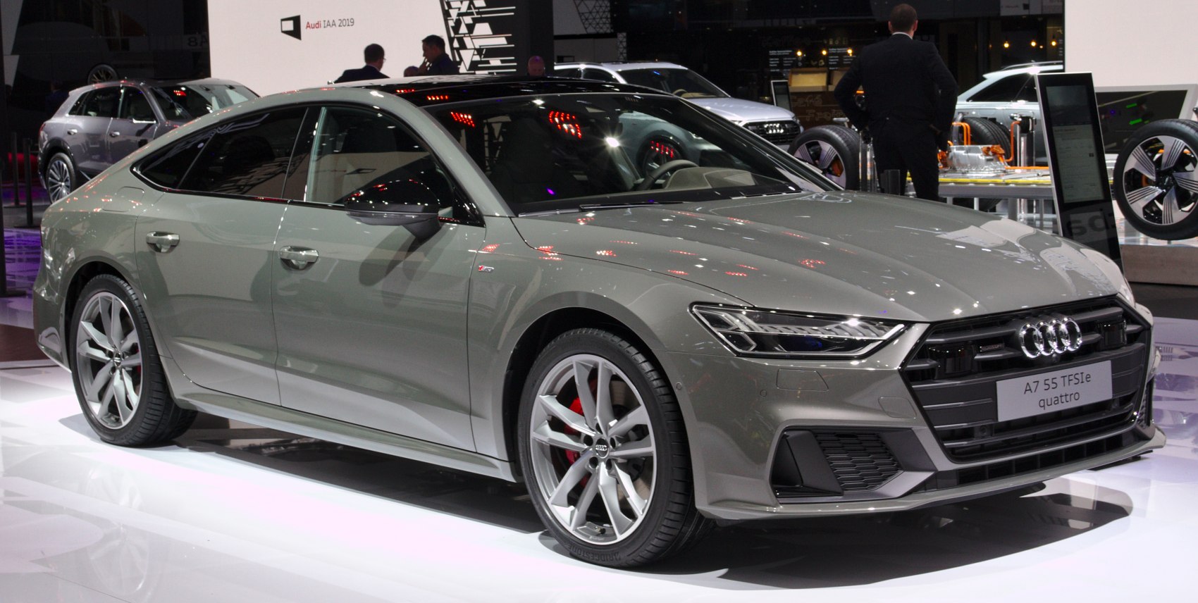 Alexander Migl, CC BY-SA 4.0 <https://creativecommons.org/licenses/by-sa/4.0>, via Wikimedia Commons Foto Audi A7